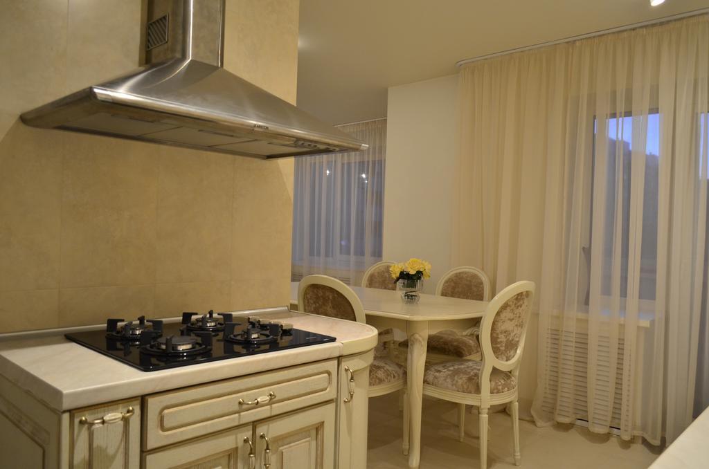 Apartment Astoriya Vitebsk Exteriör bild
